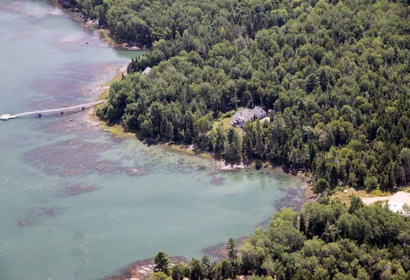 فندق Three Pines Bed And Breakfast