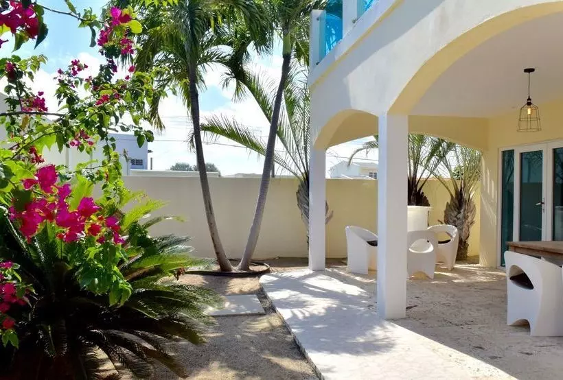 هتل Villa Dita