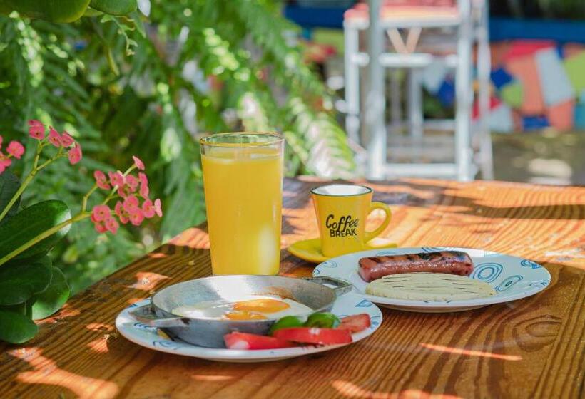 Отель Alojamiento San Martín