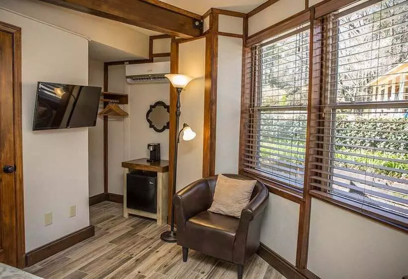 ホテル Brook Trout Inn