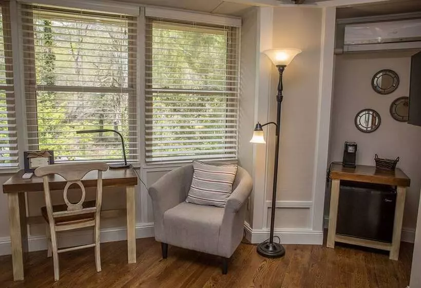 ホテル Brook Trout Inn