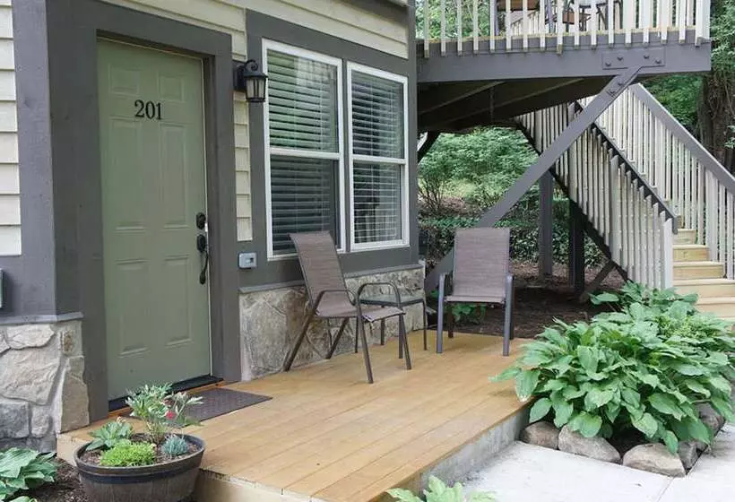 ホテル Brook Trout Inn