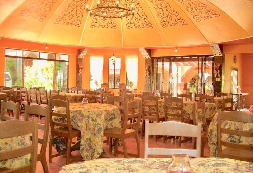 בית מלון כפרי Casa La Granja