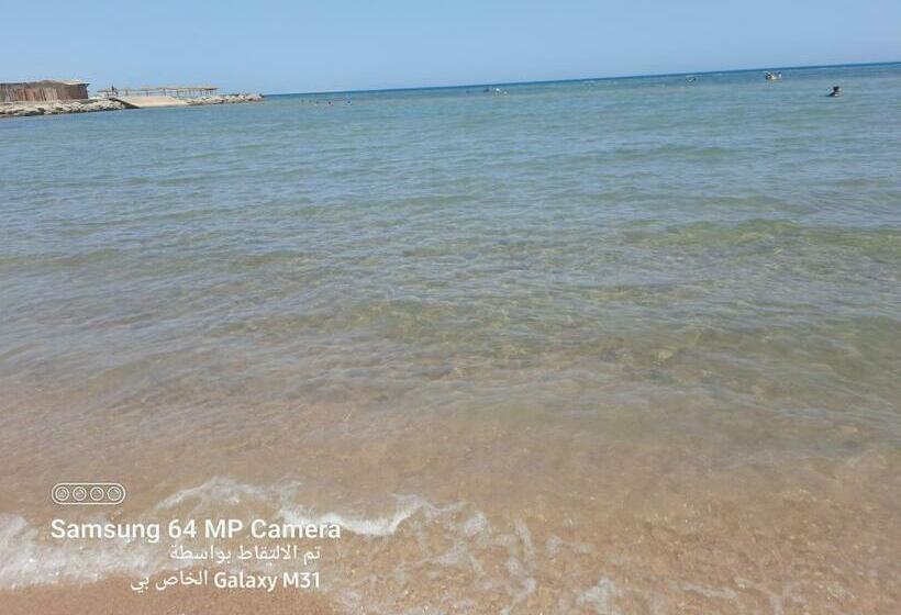 ホテル Cecilia Resort Private Chalets