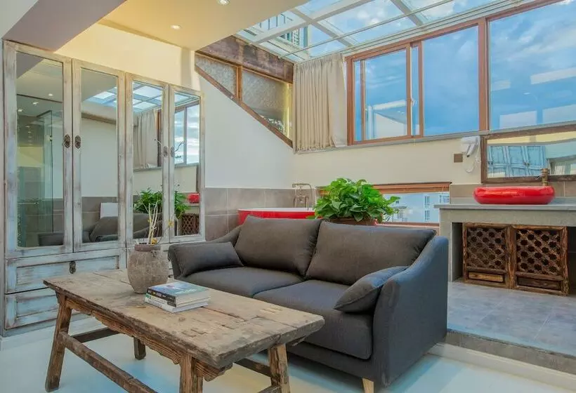 Hotelli Old Story Inn Lijiang Old Town