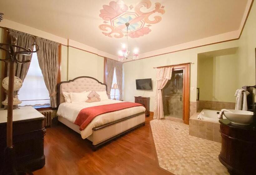 فندق Galena Inn Formerly Victorian Mansion