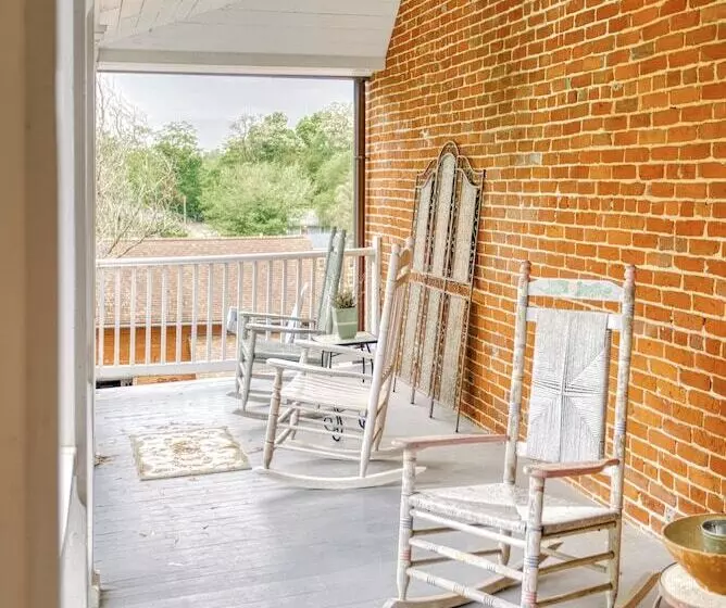 Hotelli Galena Inn Formerly Victorian Mansion