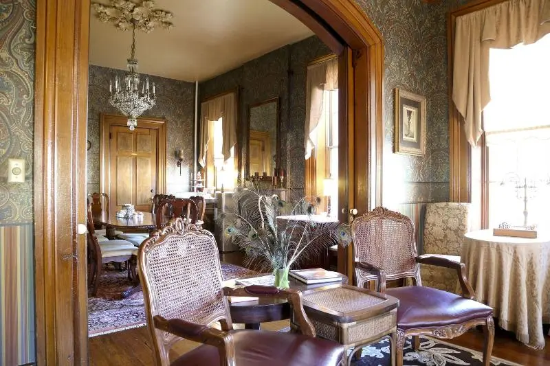 ホテル Galena Inn Formerly Victorian Mansion