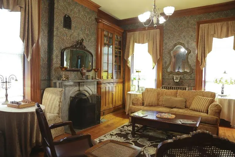 ホテル Galena Inn Formerly Victorian Mansion