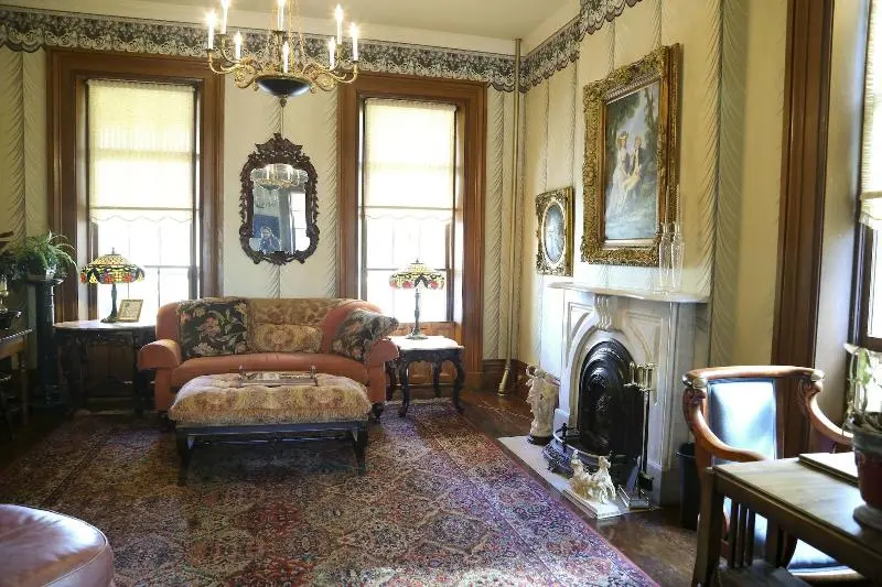 ホテル Galena Inn Formerly Victorian Mansion