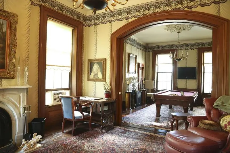 ホテル Galena Inn Formerly Victorian Mansion