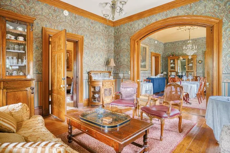 ホテル Galena Inn Formerly Victorian Mansion
