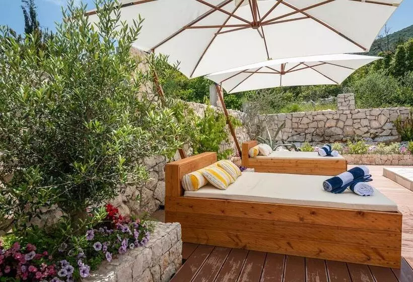 Hotelli Kis Residence