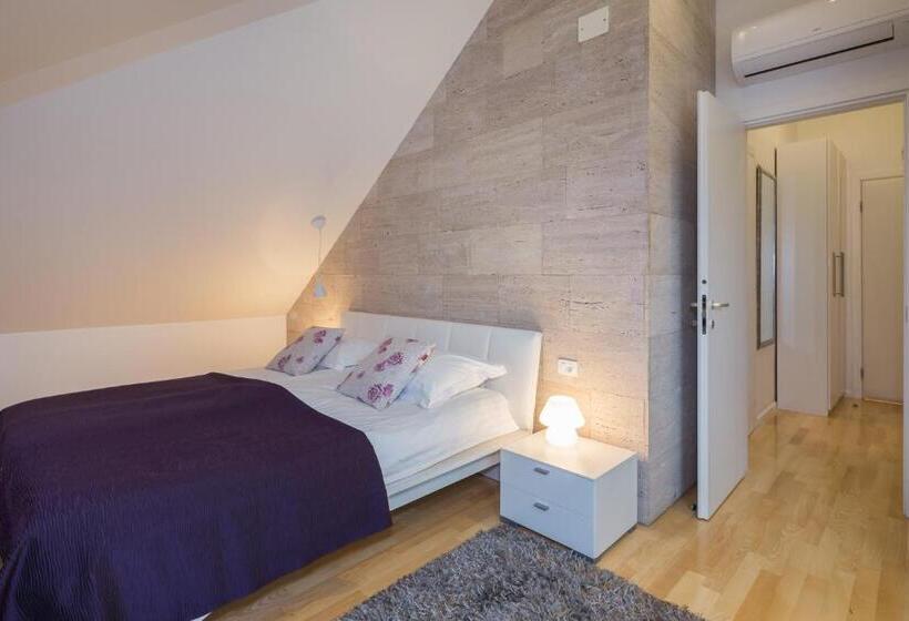 Hotel Laura Lux Suites