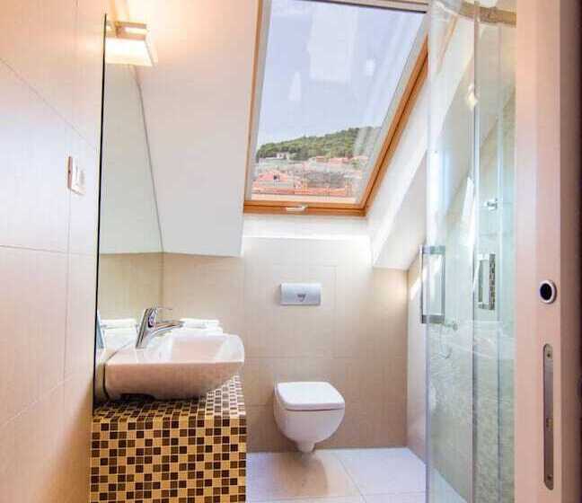 Hotel Laura Lux Suites