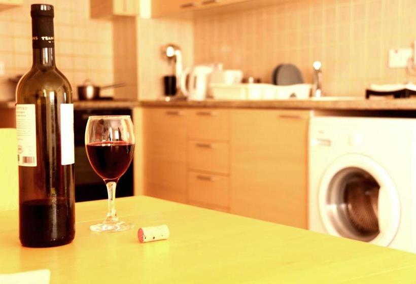 فندق Photothea Apartments