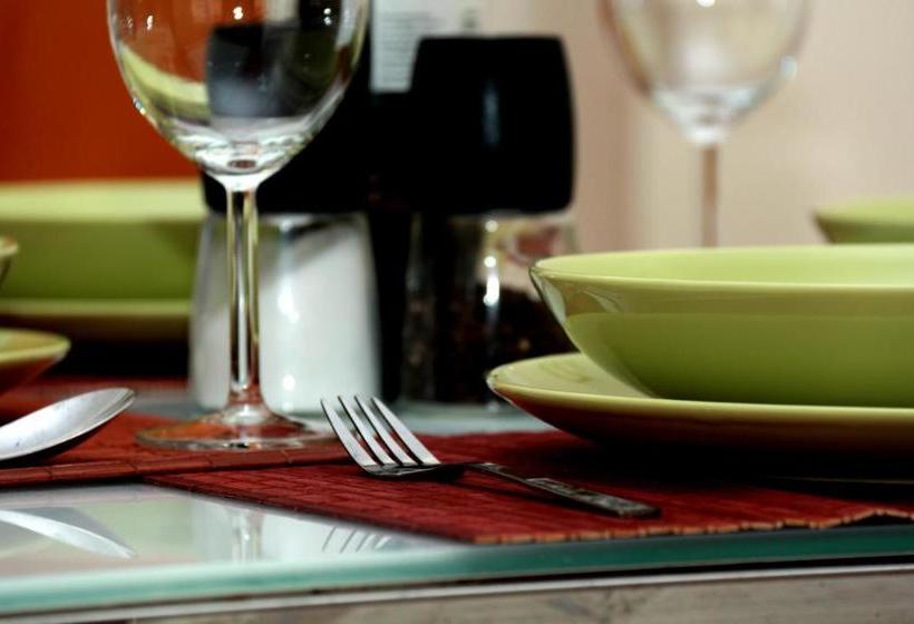 فندق Photothea Apartments