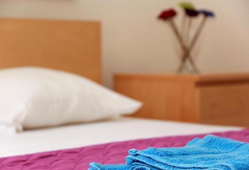 فندق Photothea Apartments