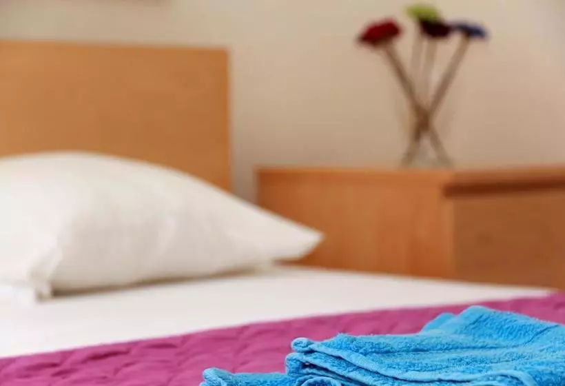 Hotelli Photothea Apartments