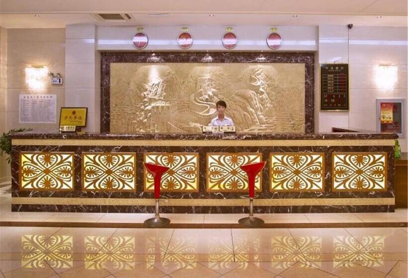 בית מלון כפרי St Peter S Baroque Resort