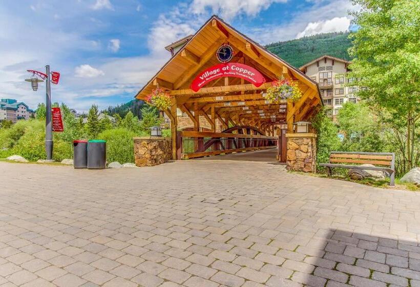 酒店 Tucker Mountain Lodge 321