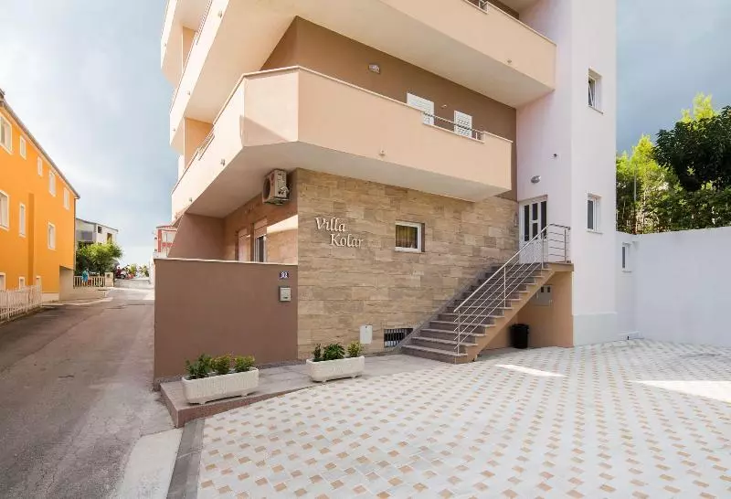 Hotelli Villa Kolar Apartments