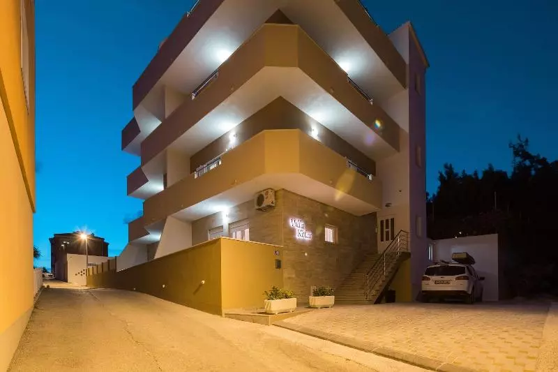 Hotelli Villa Kolar Apartments