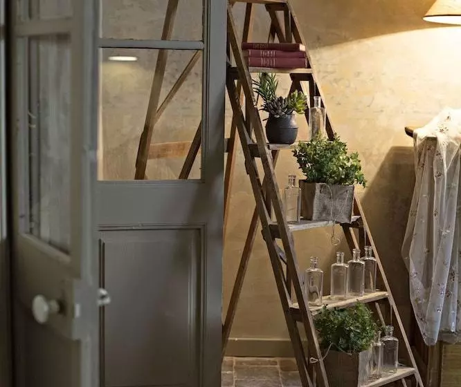 El Jardinet De Sant Esteve