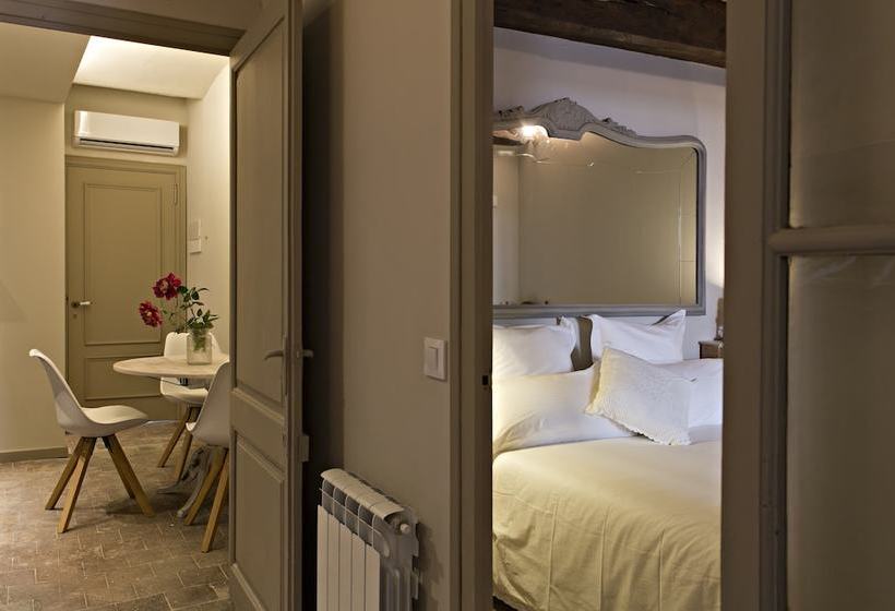 El Jardinet De Sant Esteve