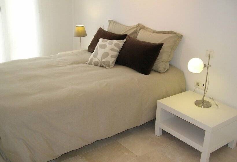 فندق Apartamentos Doña Carmen