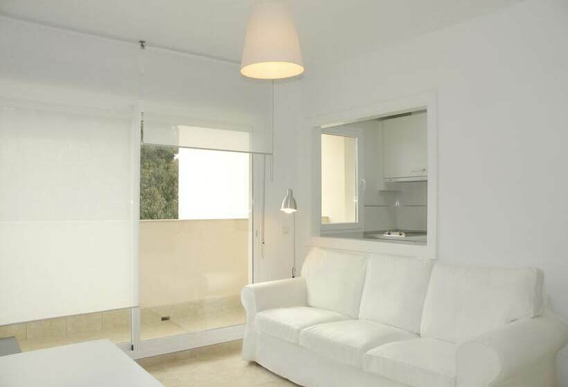فندق Apartamentos Doña Carmen