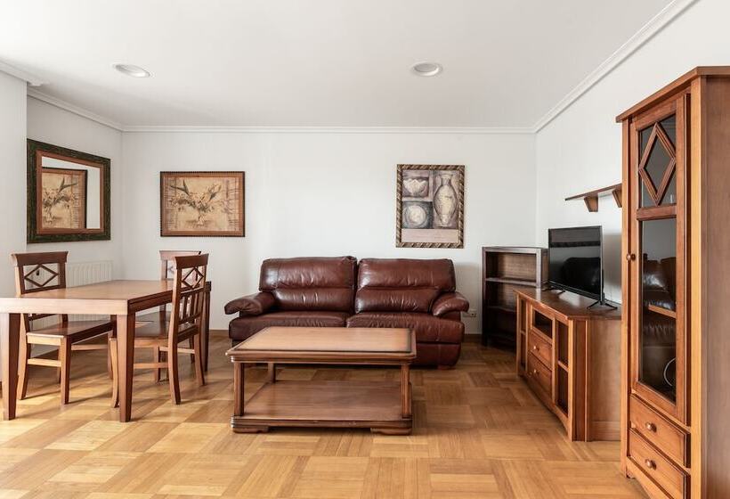 فندق Apartamentos El Cid