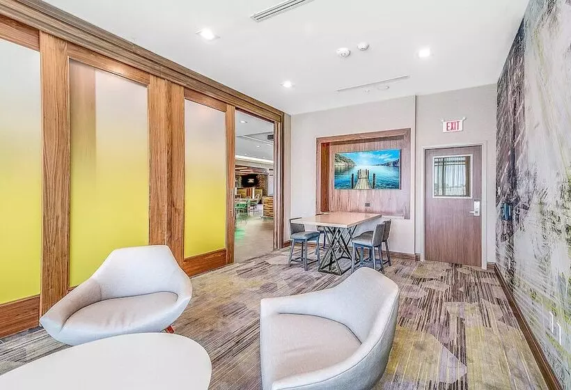 ホテル Courtyard By Marriott Longview North