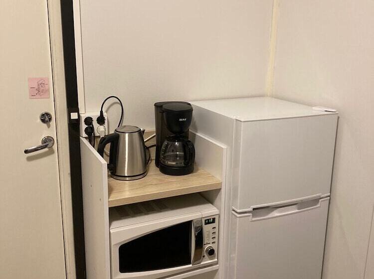 هتل Guesthouse  Kuin Kotonaan