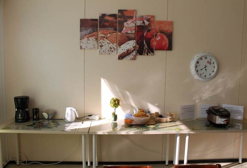 هتل Guesthouse  Kuin Kotonaan