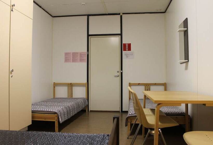 هتل Guesthouse  Kuin Kotonaan