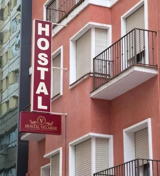Hotelli Hostal Velarde