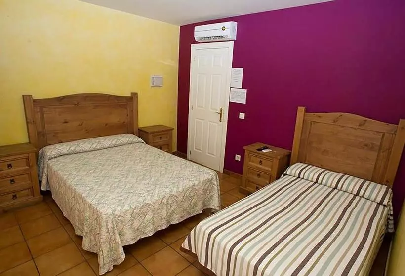 Hotelli Hostal Velarde