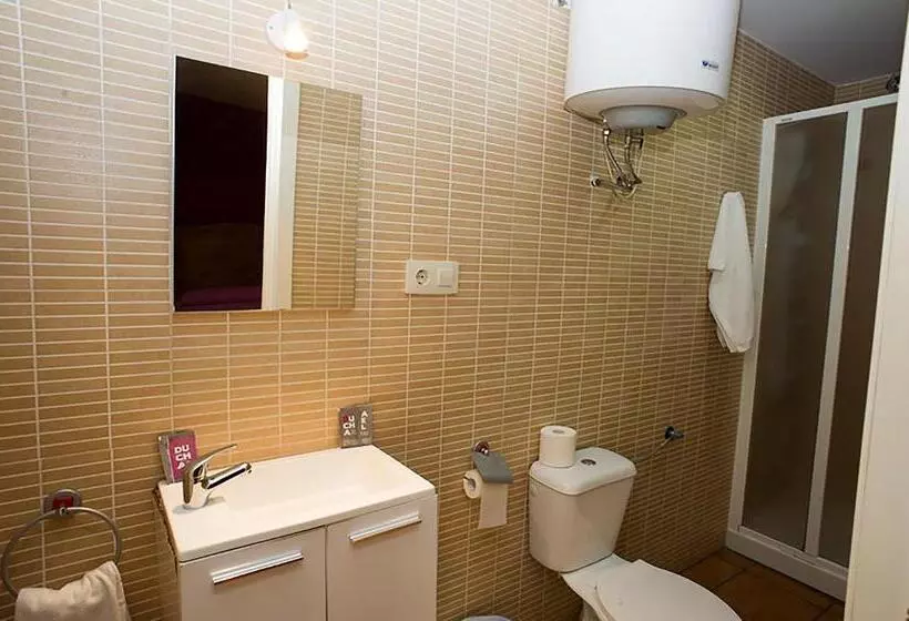 Hotelli Hostal Velarde