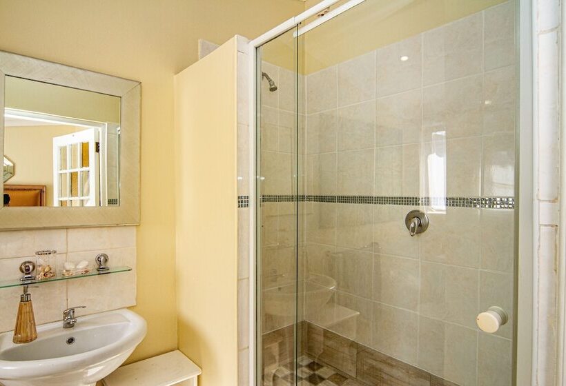 فندق La Loggia B&b