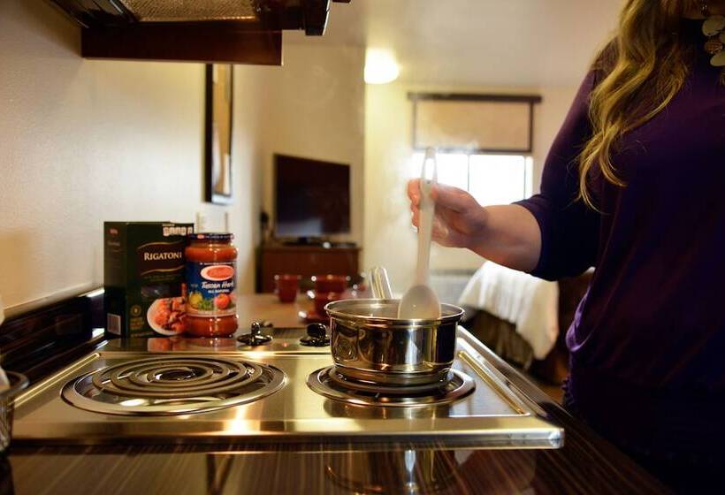 My Place Hotel Marquette, Mi