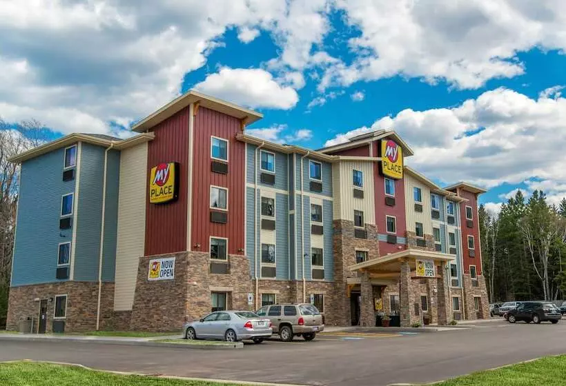 My Place Hotel Marquette, Mi