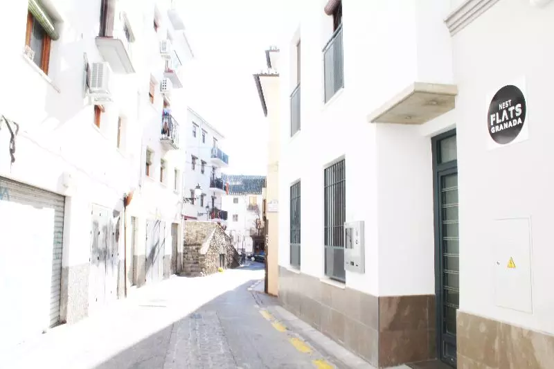 هتل Nest Flats Granada