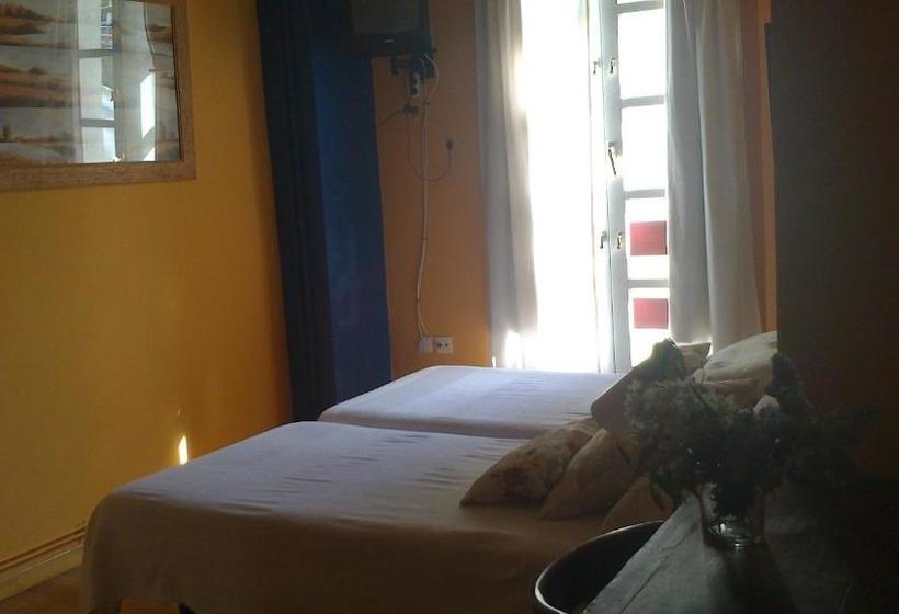 هتل La Montañesuca