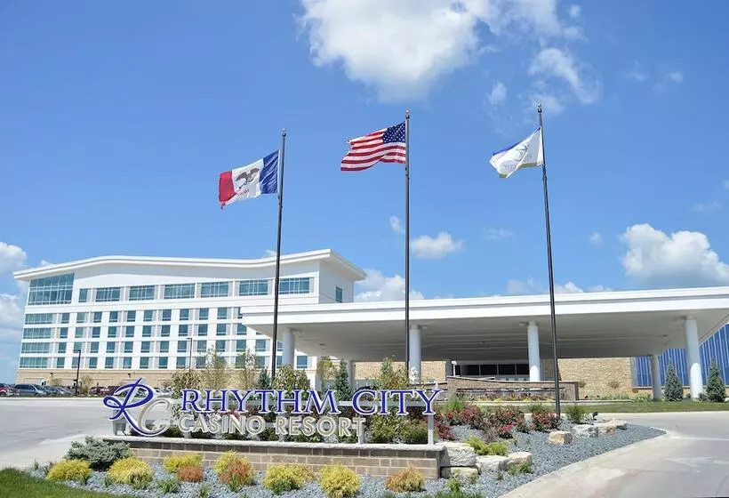 هتل Rhythm City Casino & Resort