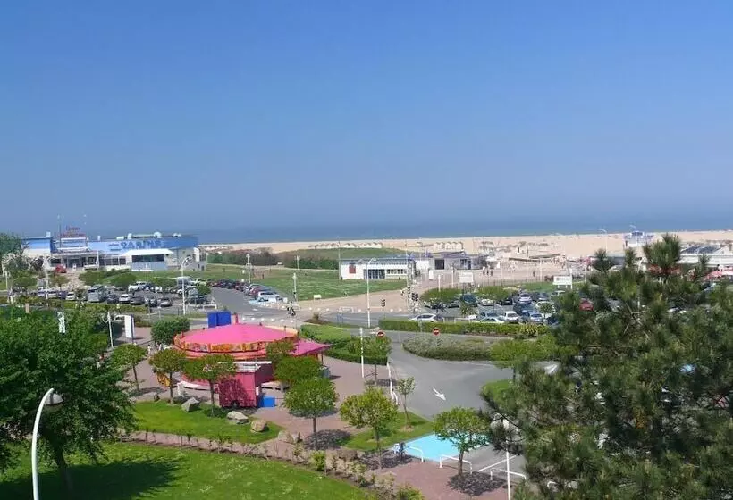 Hotelli Sphinx Résidences Tempologis Mémorial