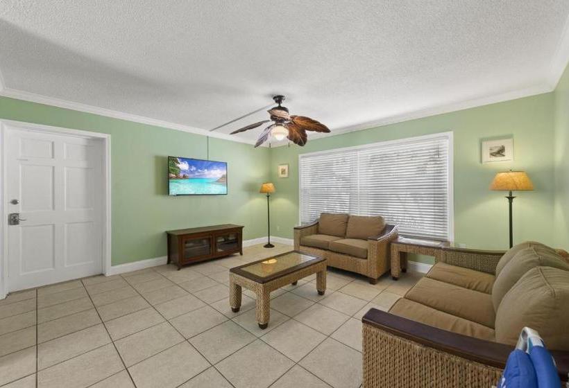 酒店 The Hummingbird