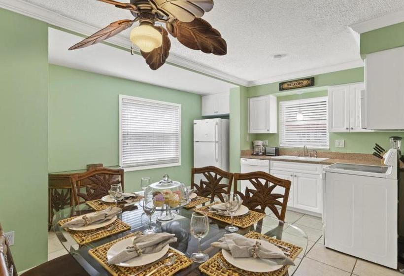 酒店 The Hummingbird