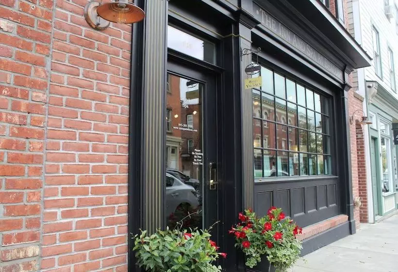 Hotelli The Dutchess Inn And Spa At Beacon