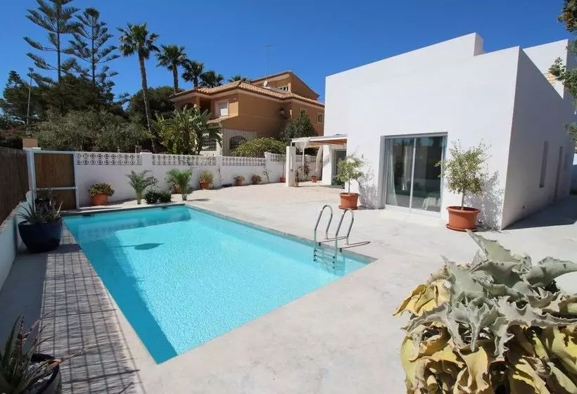 هتل Villa Nathalie